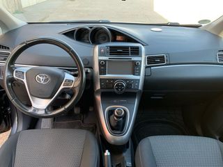 Toyota Verso diesel etiquta B