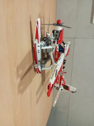 Lego Technic Avión Extinción 42040