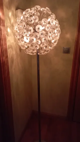 Lámpara moderna cristal y metal