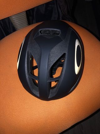 Casco Oakley Ciclismo MIPS Negro