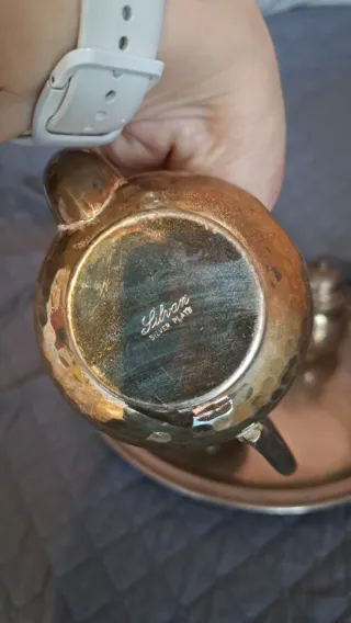 Set antico teiera e vassoi