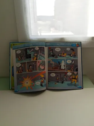 Libro "la aventura de la historia"playmobil