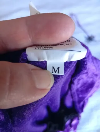 Disfraz Bruja Morado/Negro Talla 120-130