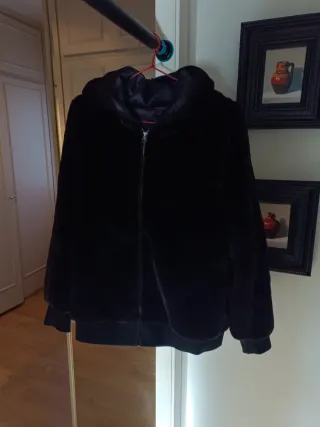 Chaqueta pelo negra PASALVAGE sin estrenar