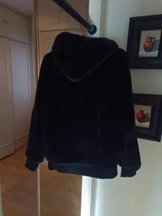 Chaqueta pelo negra PASALVAGE sin estrenar