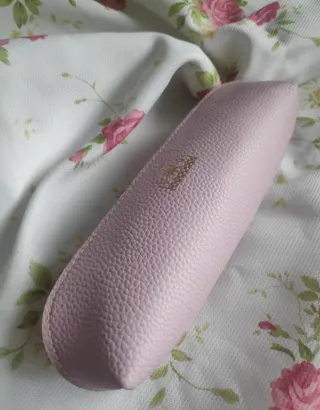 Estuche rosa con cremallera