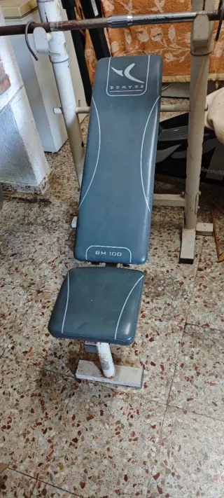 Banco de pesas DOMYOS BM 100