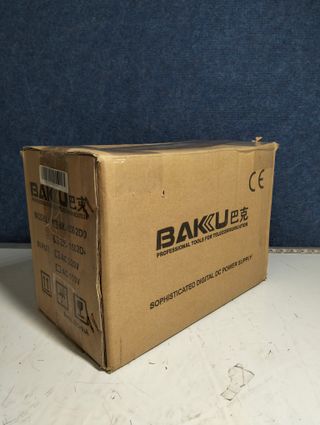 BK-1502D+ Fuente de Alimentación CC Ajustable 0-15V 2A con Amperímetro Digital