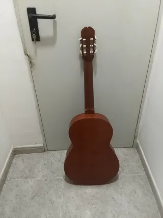 Guitarra Española, marca Admira modelo Paloma