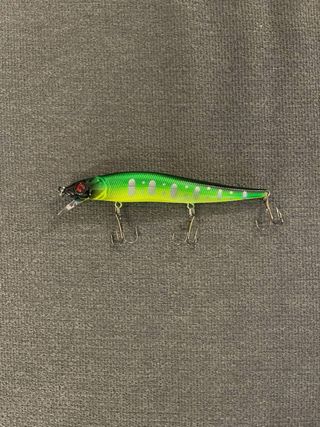 Amostra De Pesca Wobbler Verde