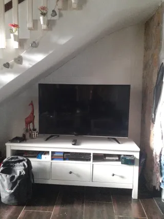 Televisor Hisense 49 H49M300