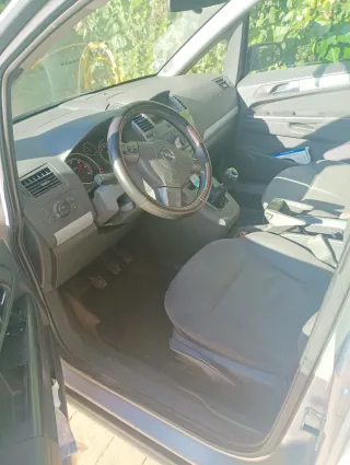 Opel Zafira 2008