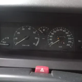 Renault Safrane 1993