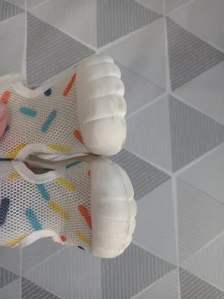 Zapatillas respetuosas niño/a talla 22