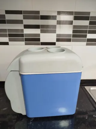 Nevera portátil 7.5L para coche