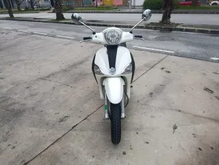 Piaggio Liberty 125 Blanca