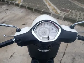 Piaggio Liberty 125 Blanca