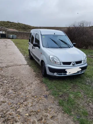 Renault Kangoo 2004