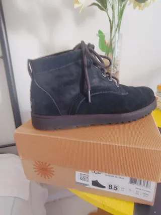 Botas UGG Negras Talla 39