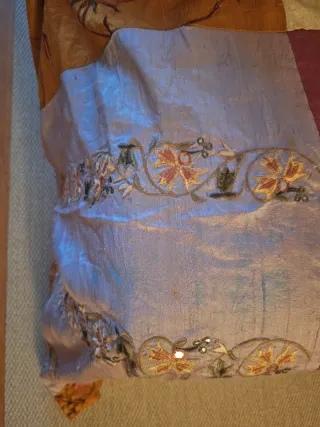 Colcha seda nueva magnifica artesania