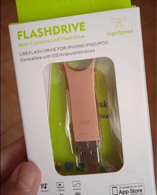 Chiavetta USB 64GB 4 in 1