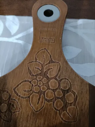 Tagliere Thun in legno e metallo