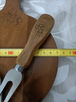 Tagliere Thun in legno e metallo