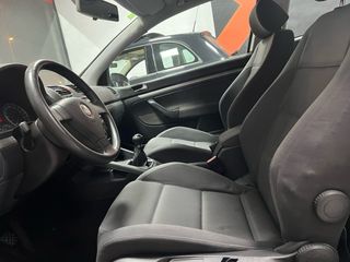 Volkswagen Golf 2003