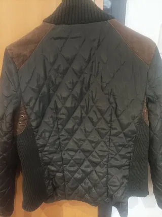 Abrigo de Zara acolchado verde oscuro