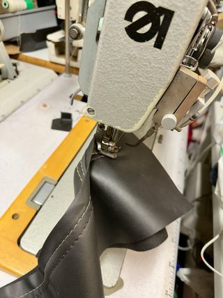 Máquina coser Doble Aguja Triple Arrastre ADLER