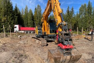 Excavadora Hyundai 145 LCR-9 con Rotor