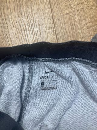 Pantalón Nike Gris Talla L