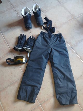 Ropa de nieve infantil