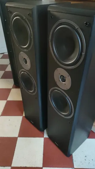 Altavoces Magnat Monitor Supreme 802 Negros
