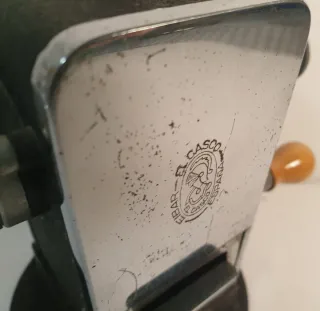 Sacapuntas El Casco Vintage