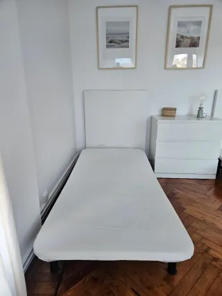 2 Bases Tapizadas Ikea con Patas 90x200