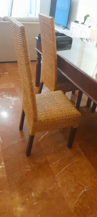 Mesa comedor puerta india madera y cristal+6sillas