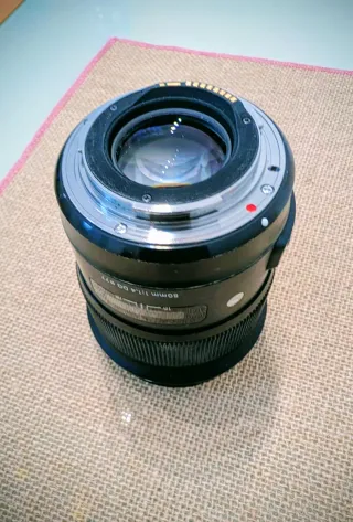 Sigma Art 50mm 1:1.4 DG Objetivo