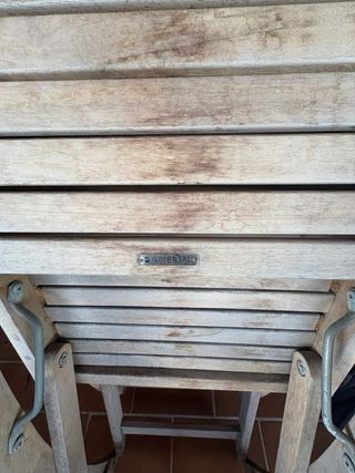 Mesa plegable madera + 4 sillas jardín