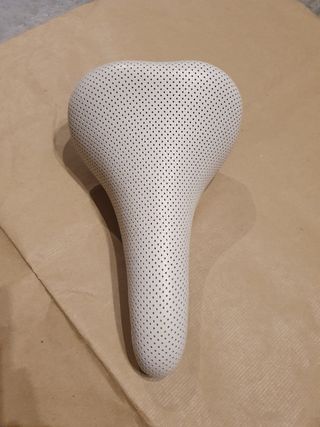 Sillín Bicicleta Vintage Perforado