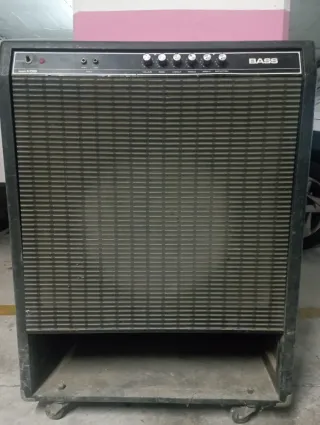 Amplificador Bajo Eléctrico