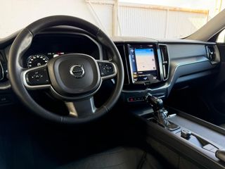 VOLVO XC60 D4 AWD Momentum 2.0D 190CV AUTOMATIC