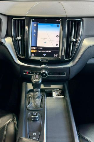 VOLVO XC60 D4 AWD Momentum 2.0D 190CV AUTOMATIC