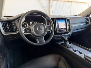 VOLVO XC60 D4 AWD Momentum 2.0D 190CV AUTOMATIC