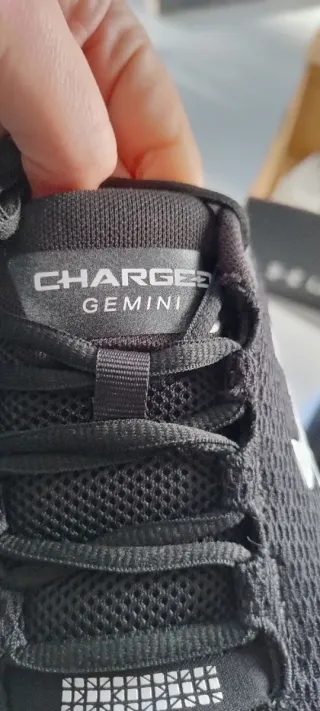 Zapatillas Under Armour Gemini Negras