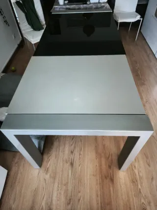 Mesa extensible comedor cristal y metal