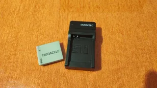 Cargador y Batería Duracell Cámara DRC4L
