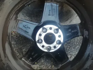 3 Llantas Mercedes AMG 8x18