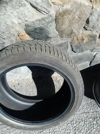 3 Llantas Mercedes AMG 8x18