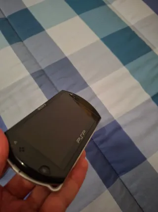 PSP GO Sony con giochi inclusi